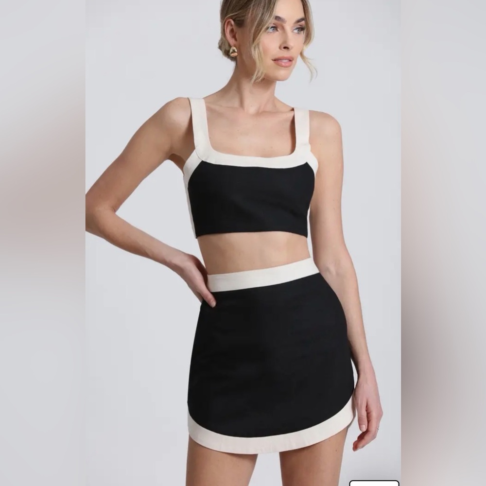 Women's Black and Cream Contrast Mini Skirt